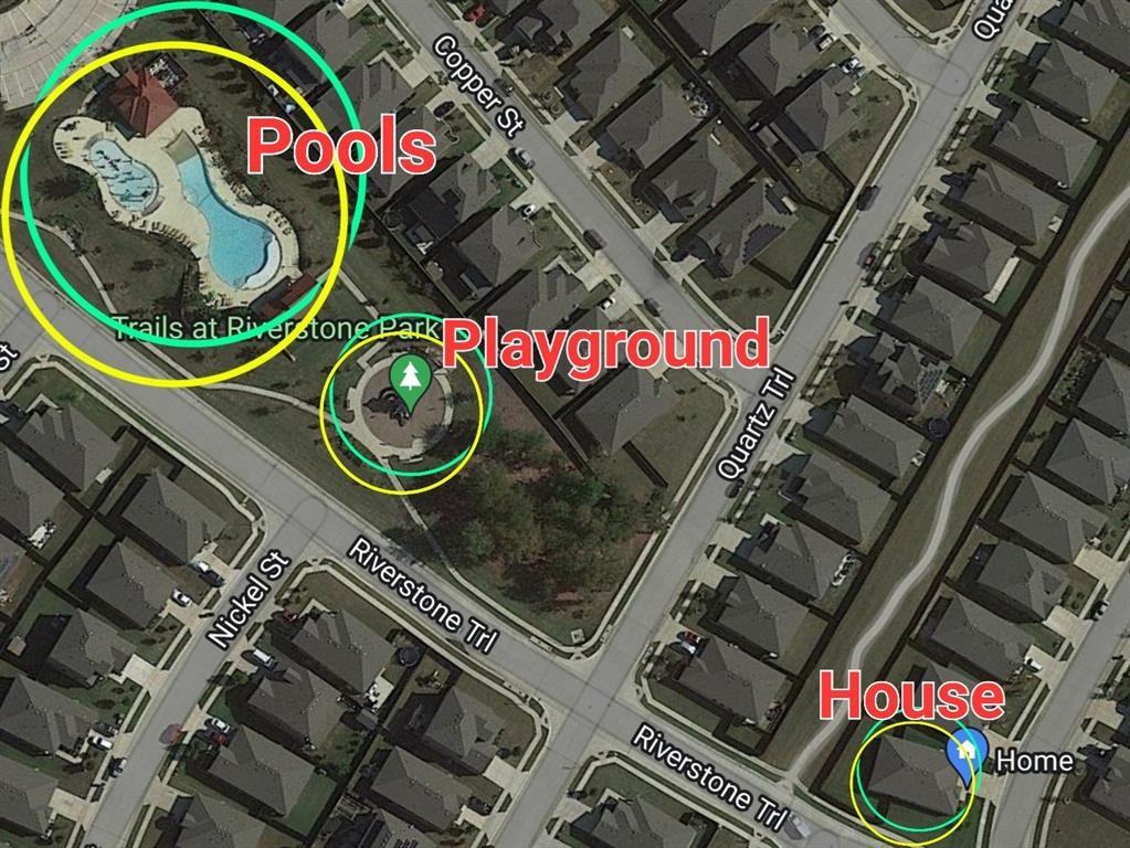 924 Amber St #924 - Photo 6 of 19