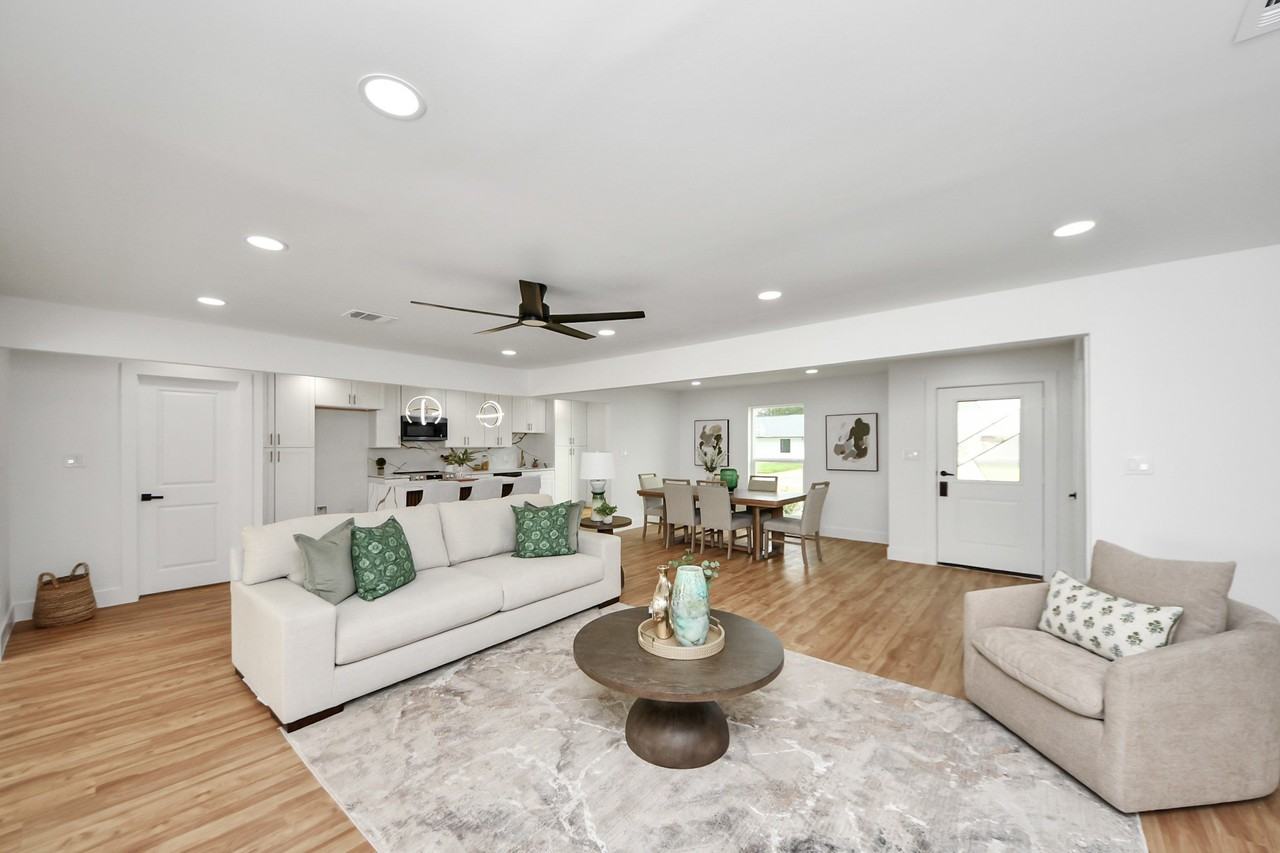 6249 Locke Ln #6249 - Photo 6 of 49