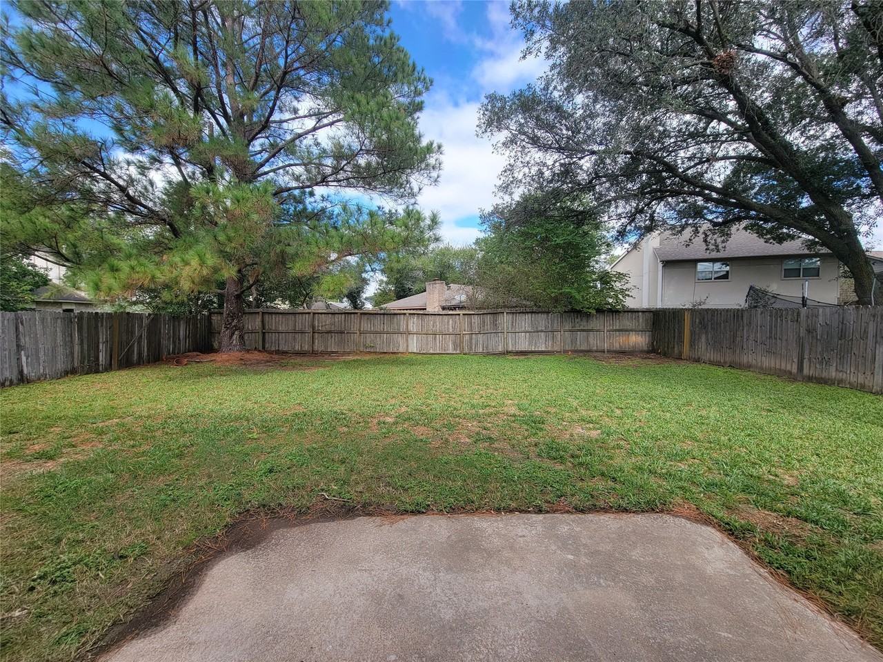 20918 Park Pine Dr #20918 - Photo 5 of 23