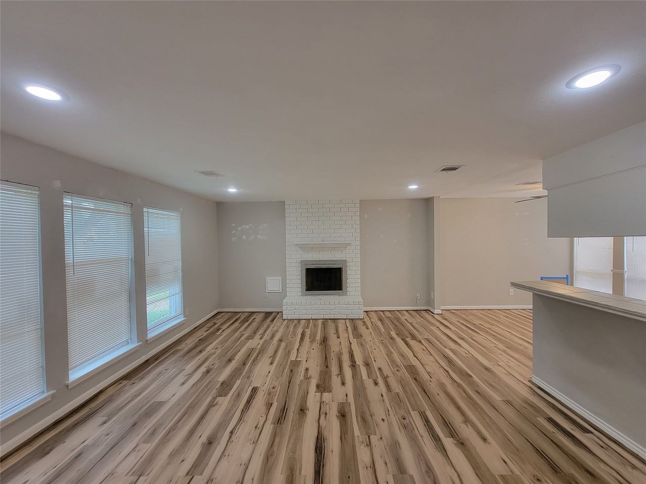 20918 Park Pine Dr #20918 - Photo 6 of 23