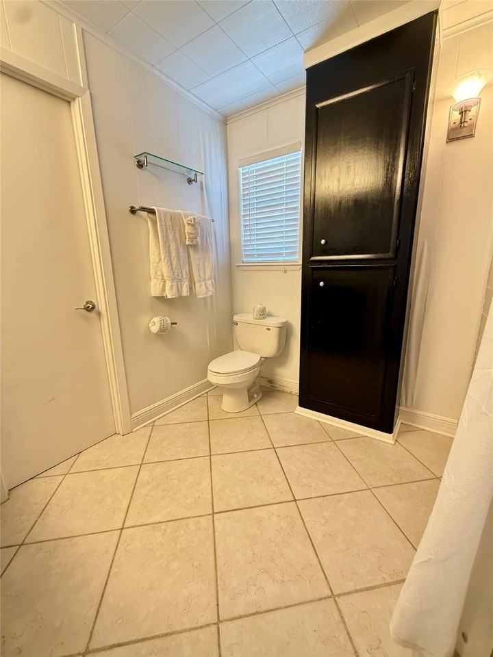 12925 John Reynolds Rd #12925 - Photo 3 of 21