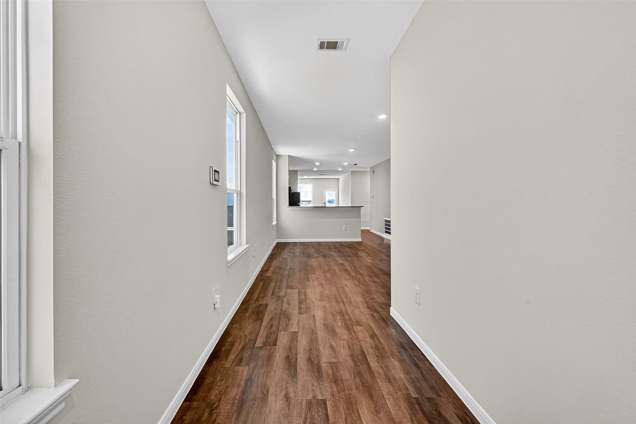 4707 Prairie Chase Dr #4707 - Photo 2 of 41