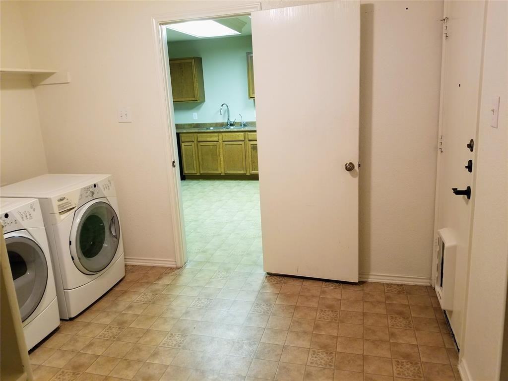 19732 Cheyenne Valley Dr #19732 - Photo 3 of 10