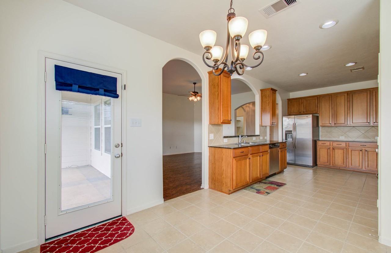 14235 Englewood Park Ln #14235 - Photo 4 of 37