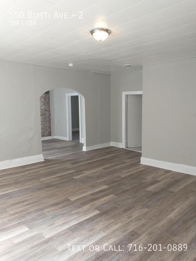 550 Busti Ave #2 - Photo 5 of 18