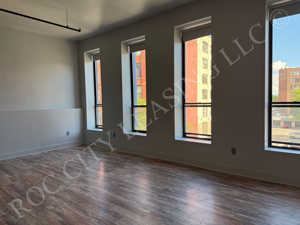 155 Saint Paul St #03SERIES - Photo 3 of 7