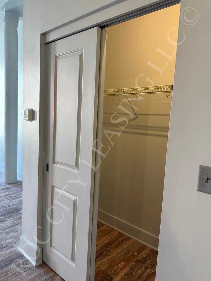 155 Saint Paul St #03SERIES - Photo 5 of 7