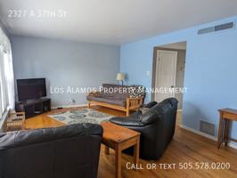 featured image of 2327 37th St