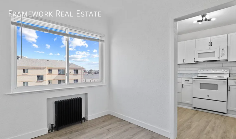 1524 Wabash St #1 - Photo 3 of 50