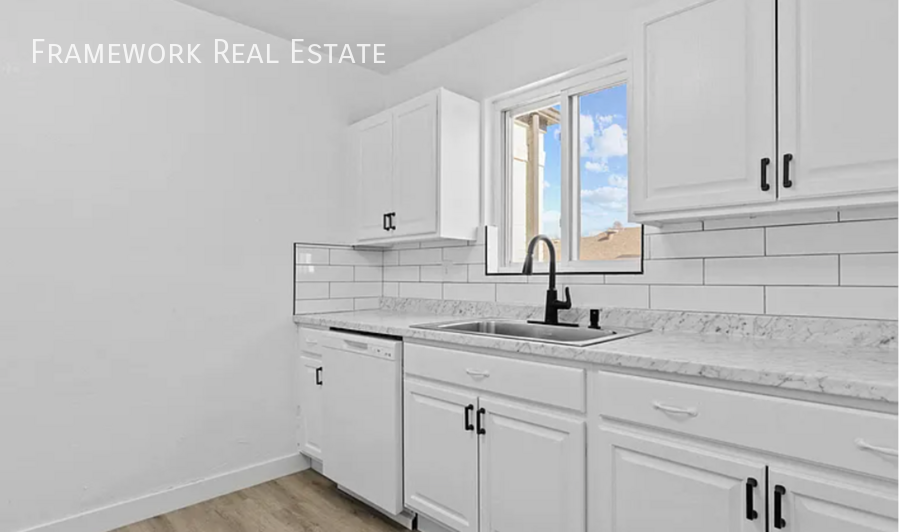 1524 Wabash St #1 - Photo 6 of 50