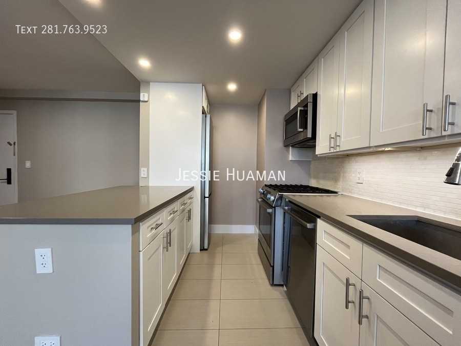 80 N Moore St #19FG - Photo 4 of 10