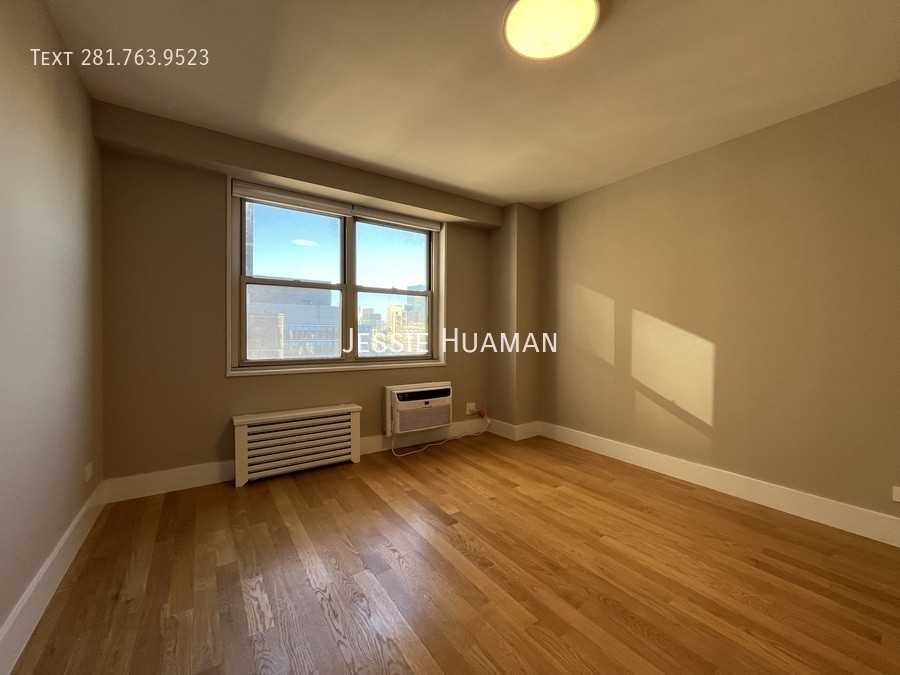 80 N Moore St #19FG - Photo 7 of 10