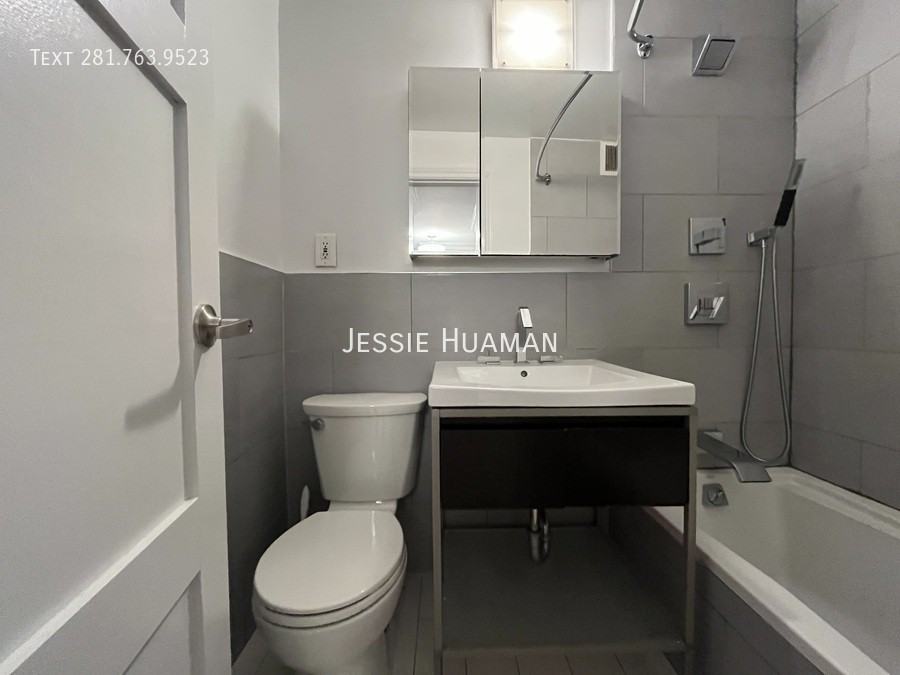 50 W 97th St #5HI - Photo 6 of 11