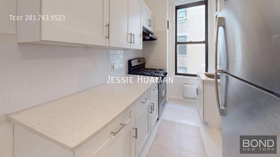 315 W 102nd St #7 - Photo 3 of 6