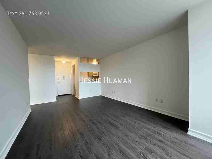 70 Battery Pl #225A - Photo 3 of 10