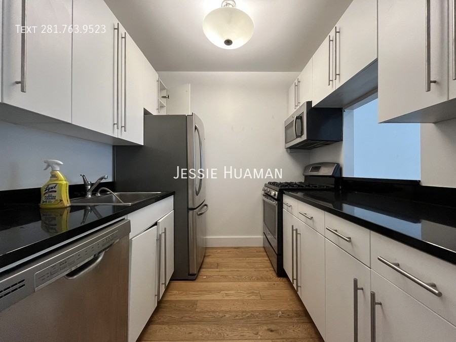 50 Murray St #819A - Photo 4 of 6