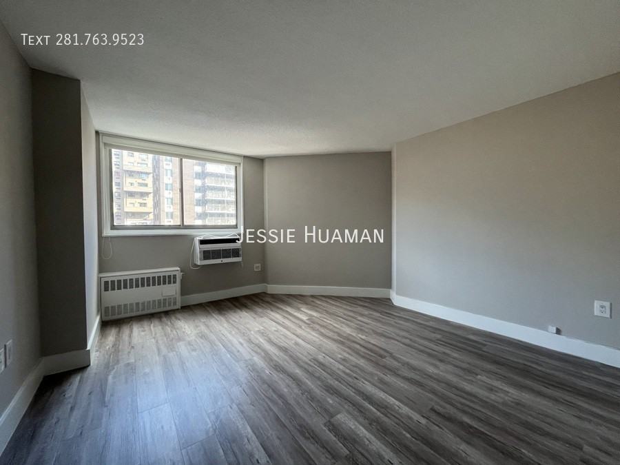 520 2nd Ave #C - Photo 7 of 9