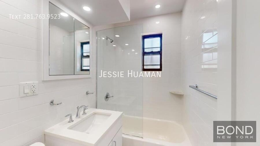 20 Beekman Pl #D - Photo 7 of 11