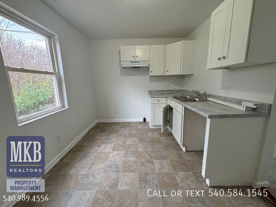 1227 Ruddell Rd - Photo 6 of 18