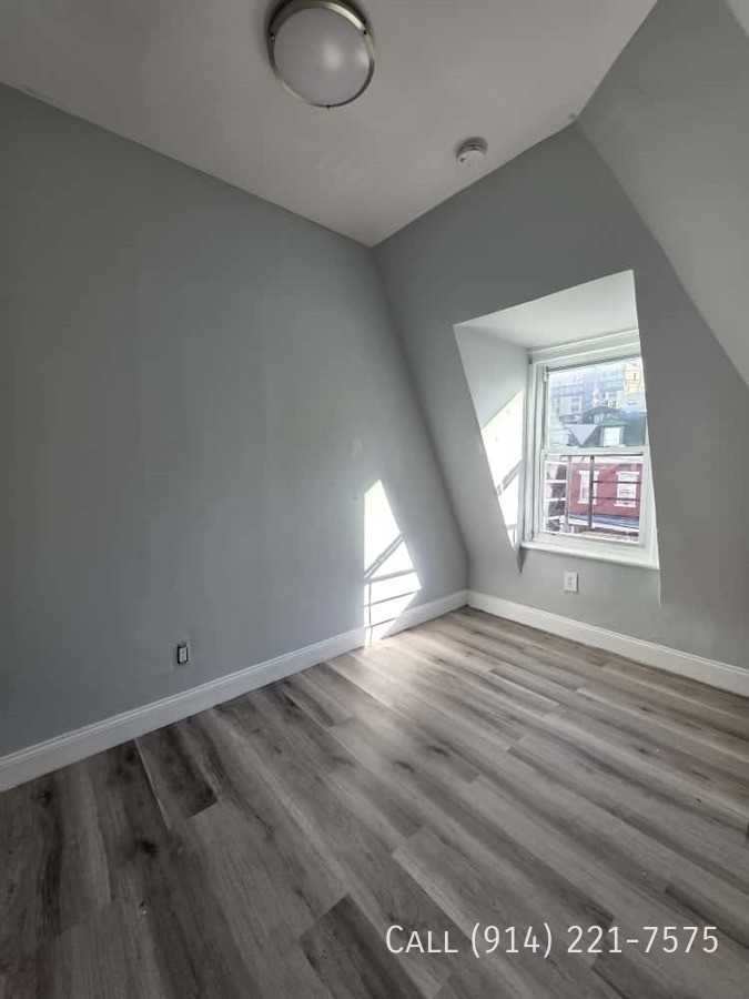 157 Buena Vista Ave - Photo 5 of 9