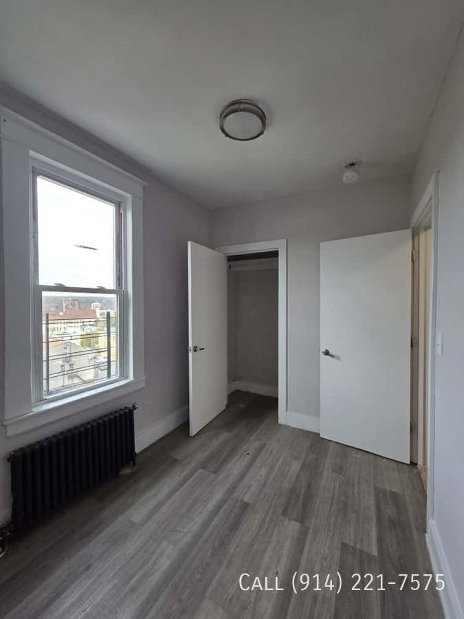 52 Poplar St - Photo 3 of 10