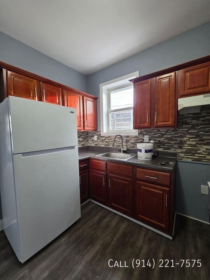 76 Chestnut St #1L - Photo 4 of 7