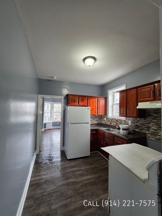 76 Chestnut St #1L - Photo 5 of 7