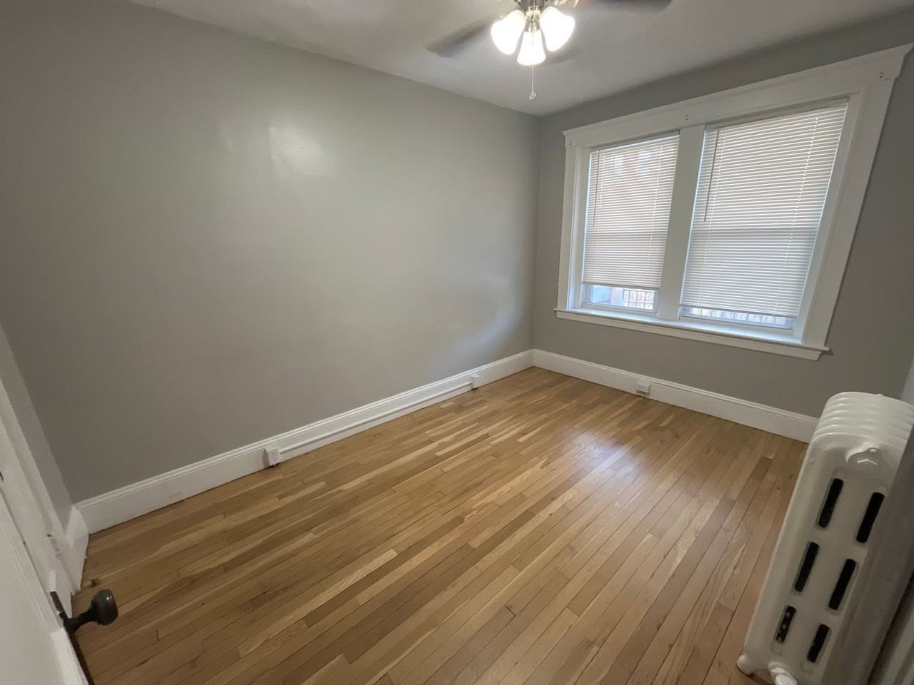300 Washington Street - Photo 2 of 7