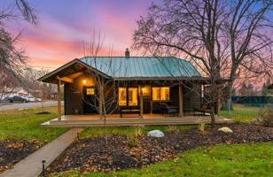 featured image of 809 3rd Ave W