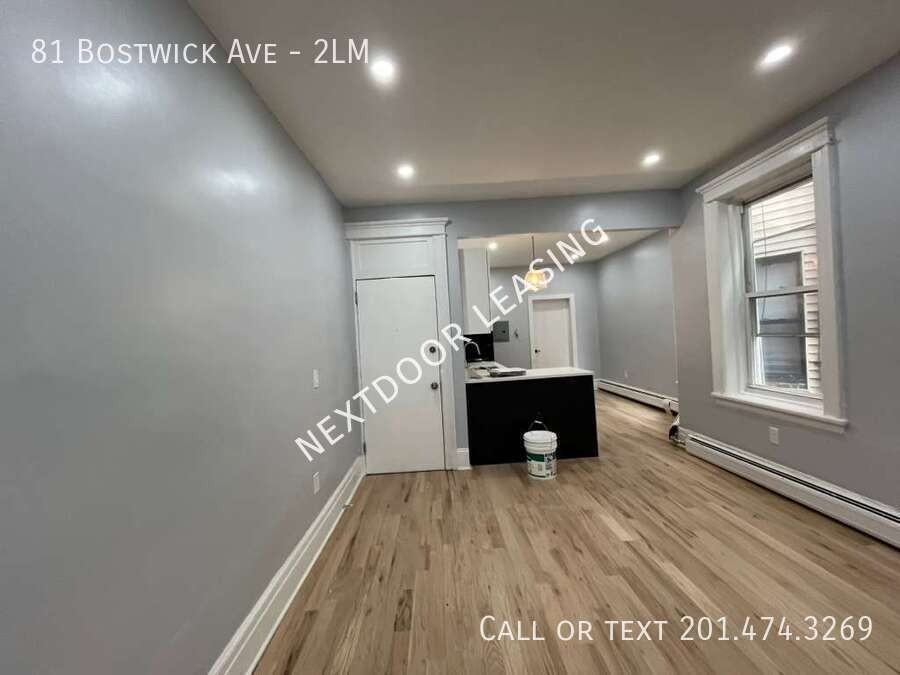 81 Bostwick Ave #2LM - Photo 6 of 9