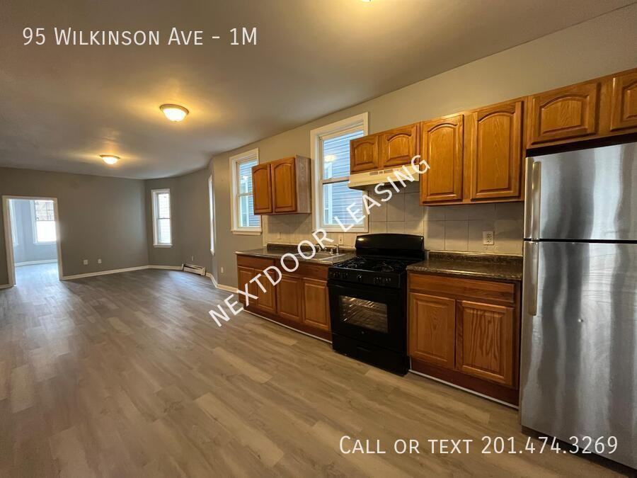 95 Wilkinson Ave #1M - Photo 2 of 9