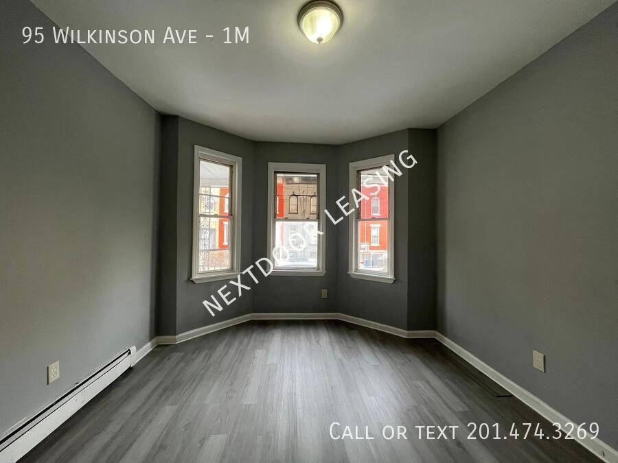 95 Wilkinson Ave #1M - Photo 5 of 9