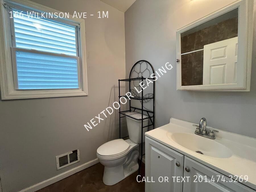 166 Wilkinson Ave #1M - Photo 5 of 16
