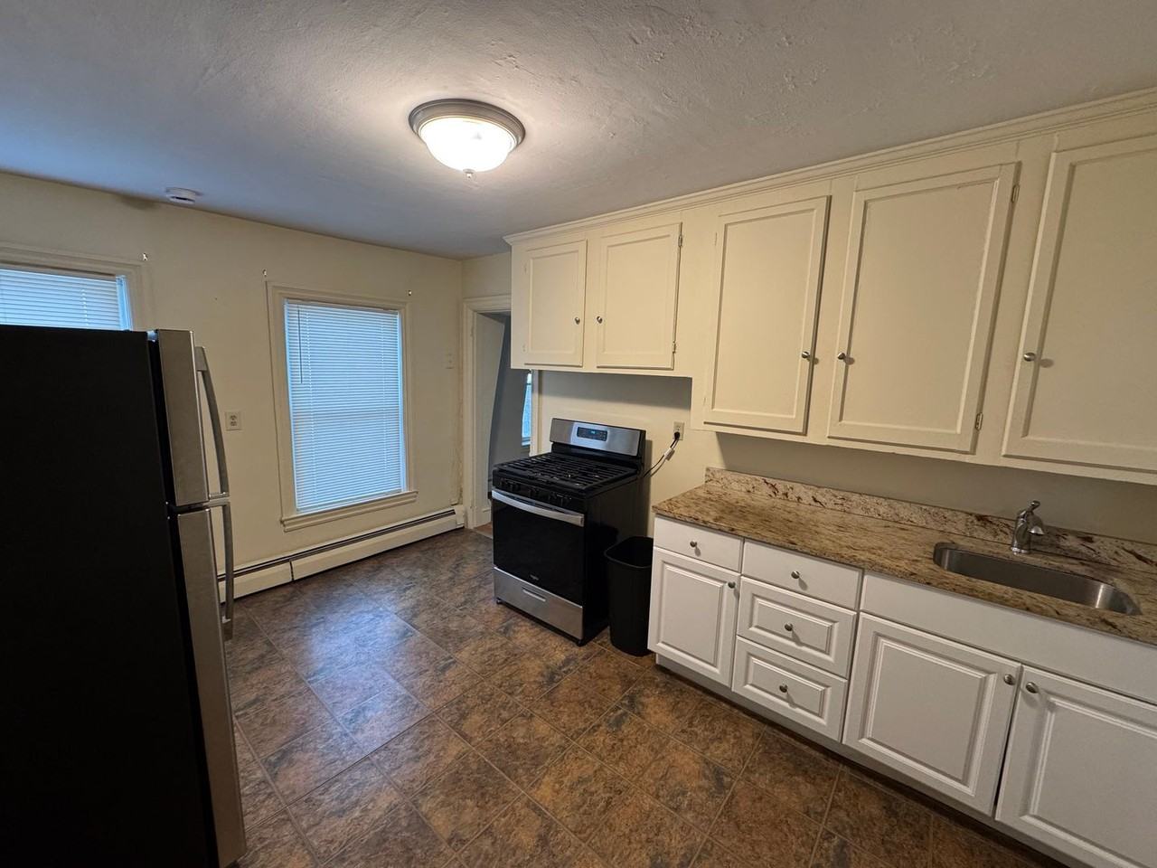 42 Summer St #5 - Photo 2 of 19