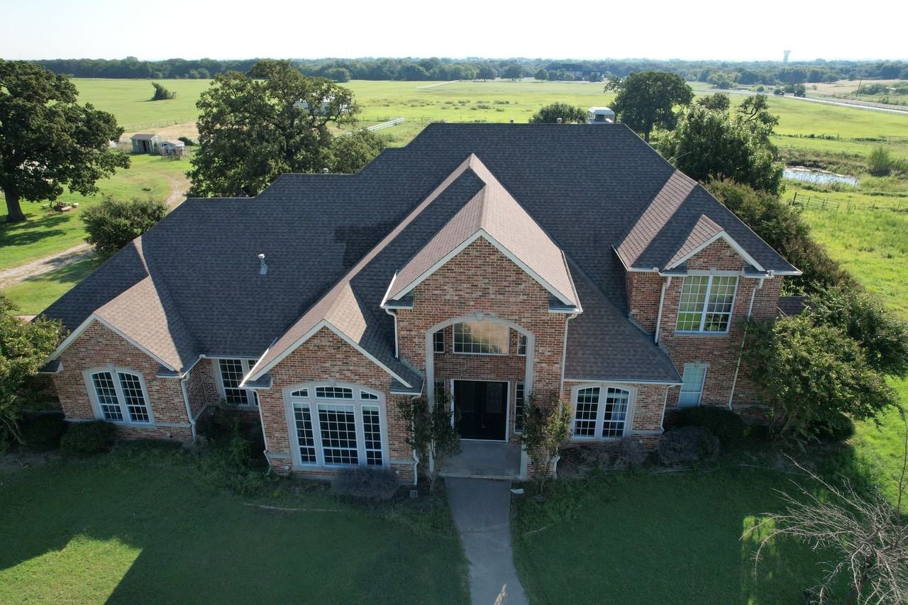 5700 Fm 424 - Photo 2 of 43