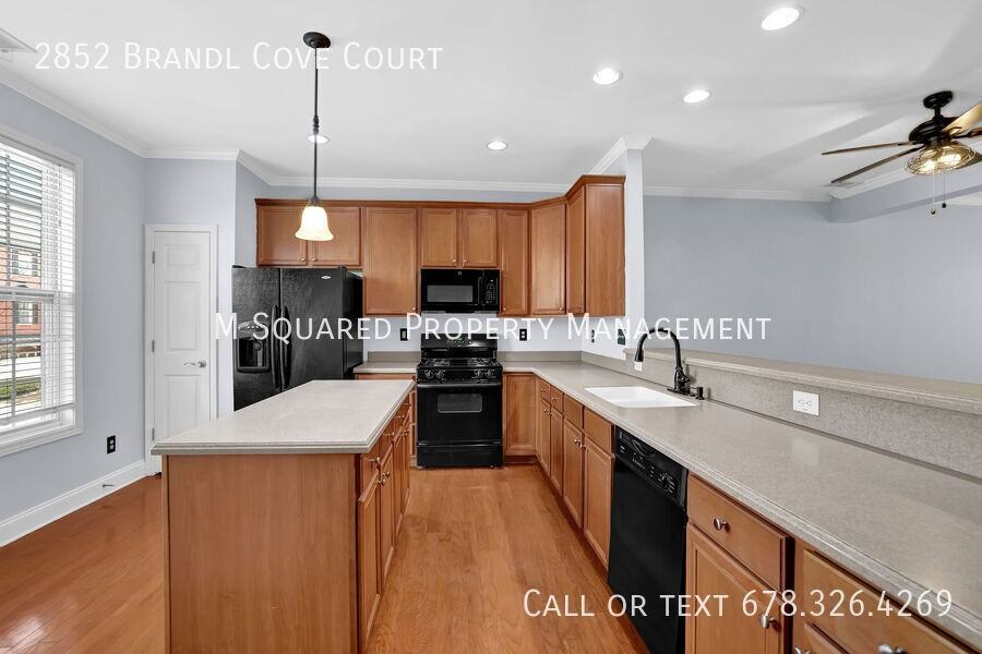 2852 Brandl Cove Ct - Photo 5 of 34