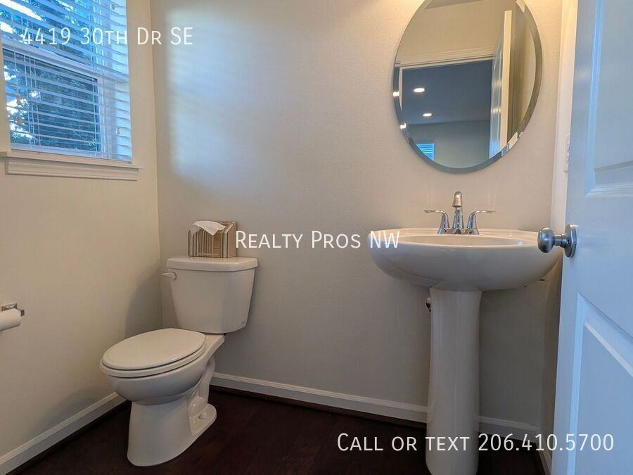 4419 30th Dr Se - Photo 5 of 19