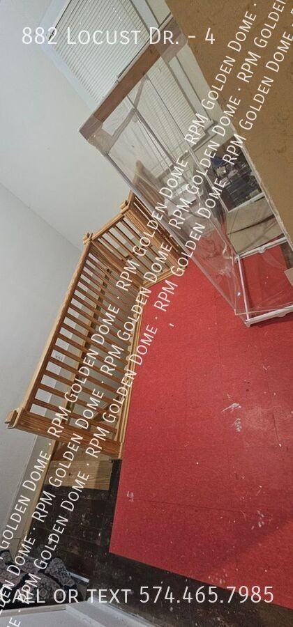 882 Locust Dr #4 - Photo 6 of 21