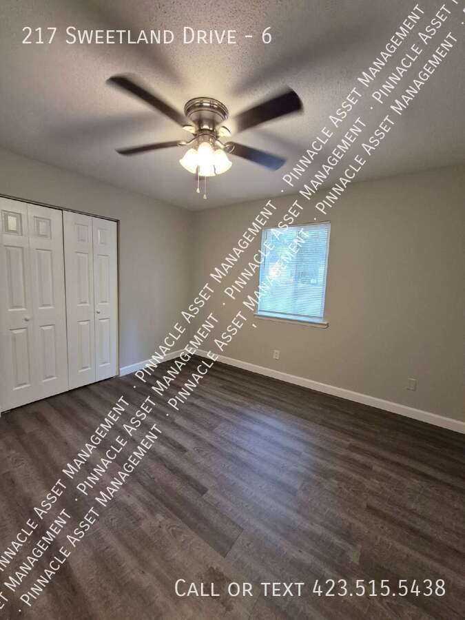 217 Sweetland Dr #6 - Photo 7 of 12