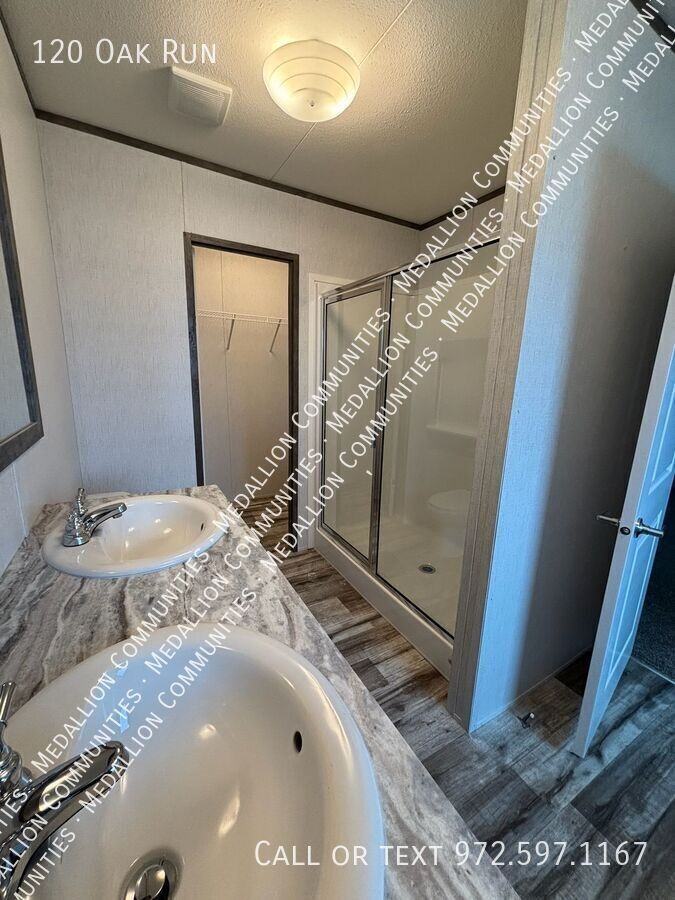 120 Oak Run - Photo 4 of 13