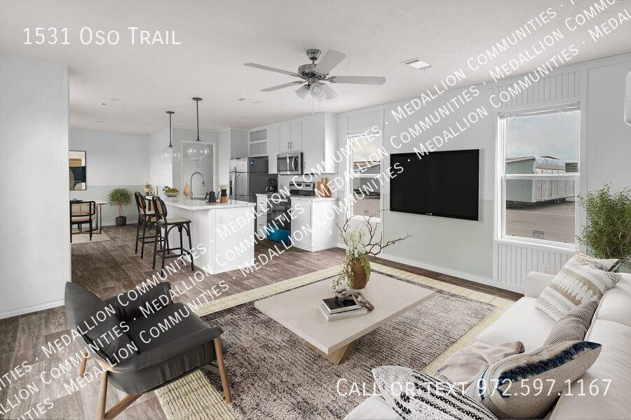 1531 Oso Trl - Photo 2 of 12