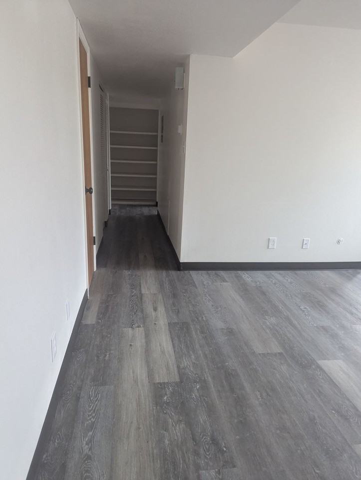 915 Walnut St Bldg C #C102 - Photo 3 of 7