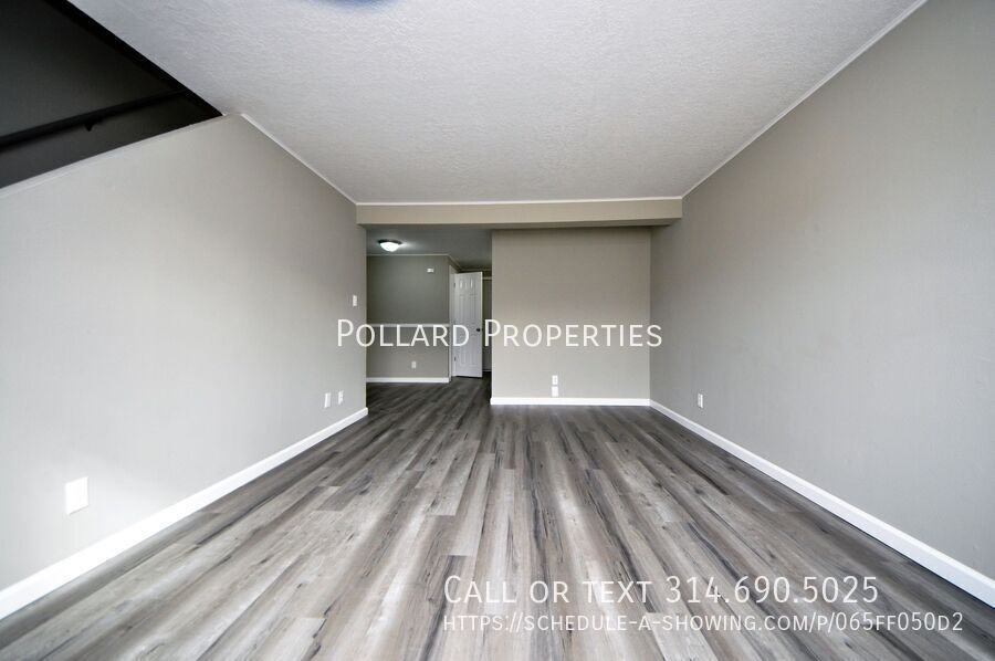 307 Granada Dr - Photo 4 of 33