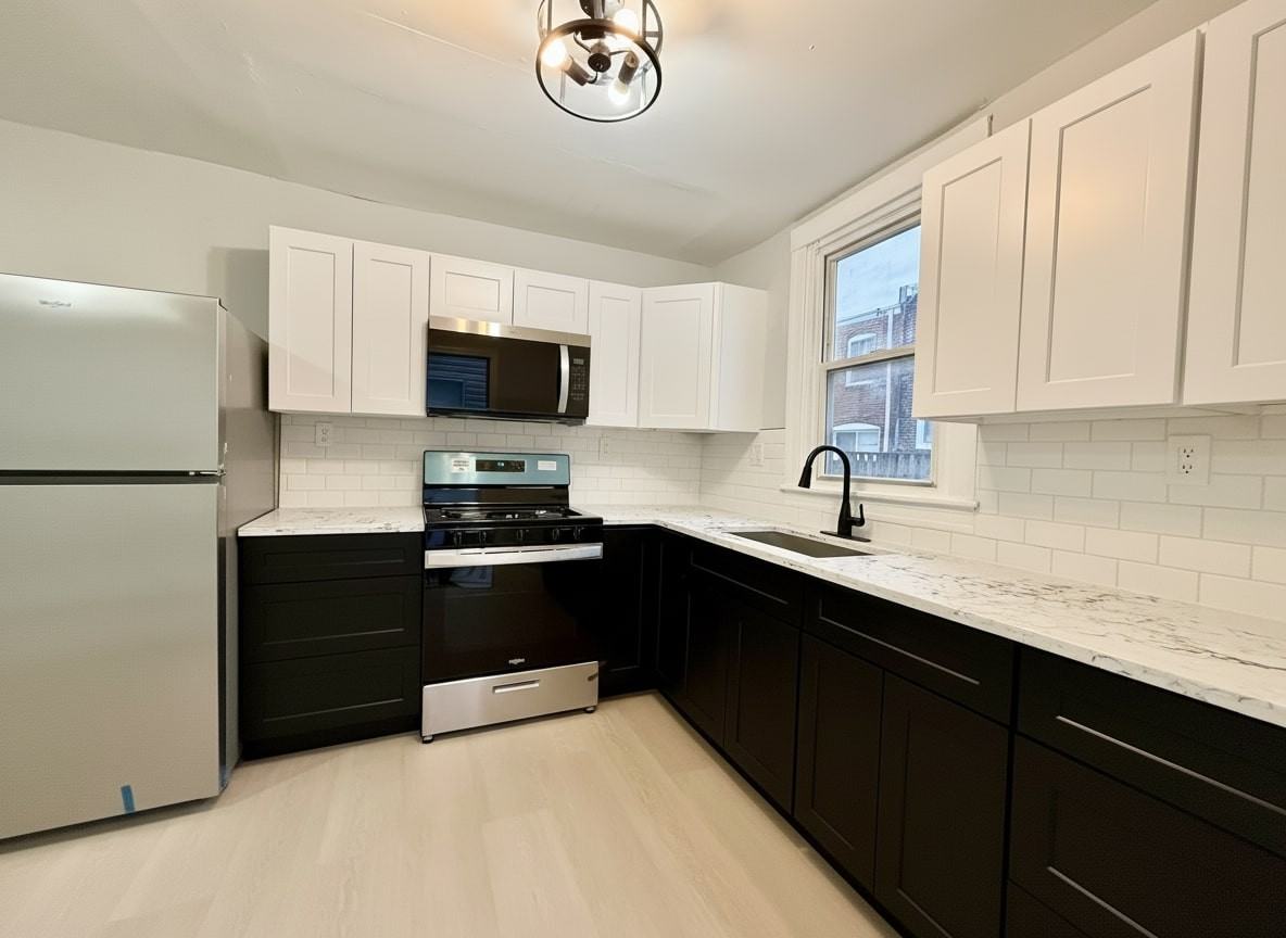 7116 Seaford Rd - Photo 3 of 14