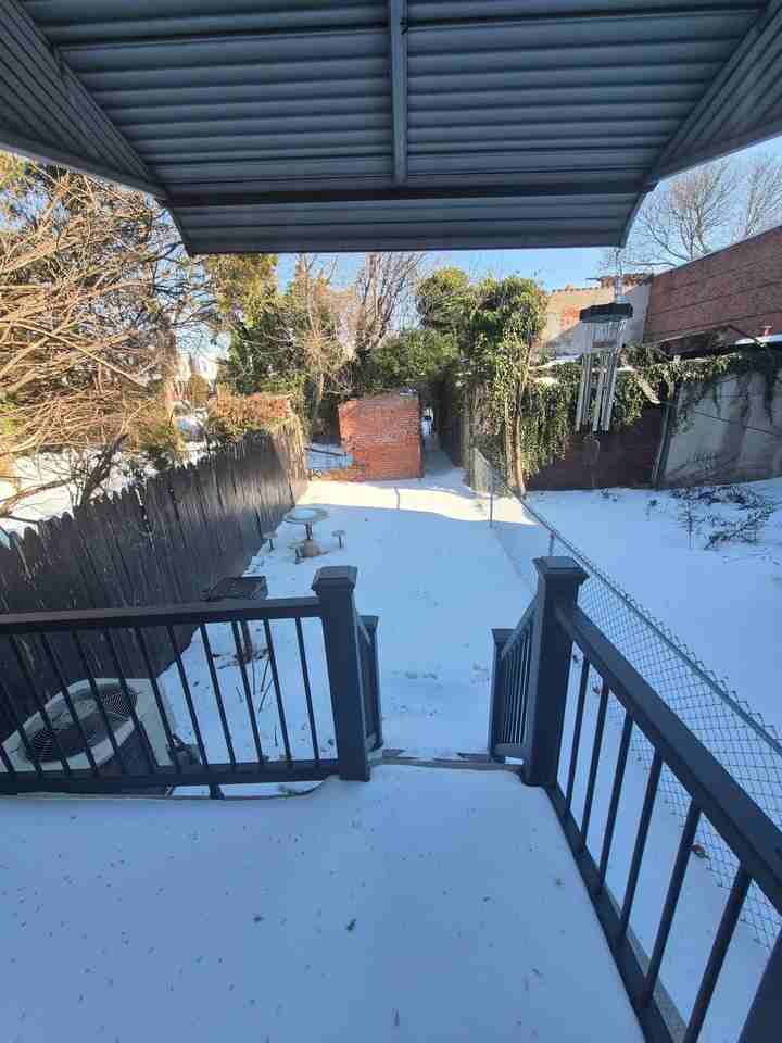 323 N Edgewood St - Photo 5 of 17