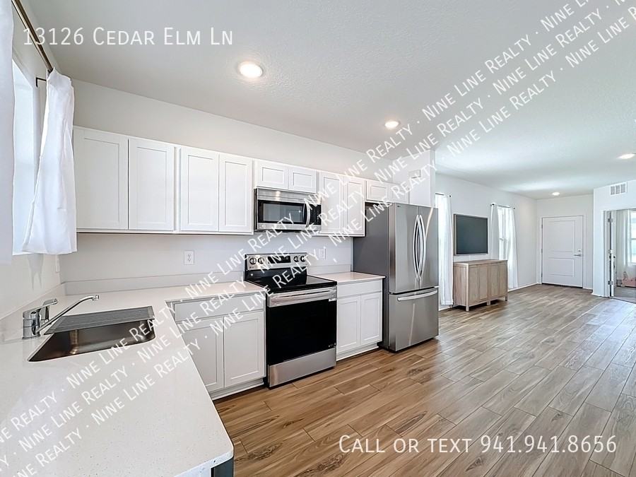 13126 Cedar Elm Ln - Photo 6 of 18