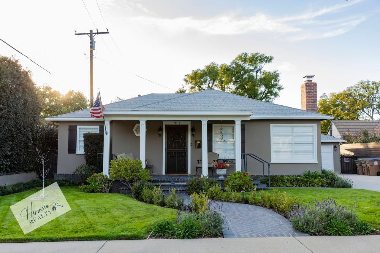 1121 N Cambridge Ave - Photo 2 of 25