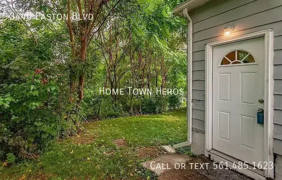 3440 Easton Blvd - Photo 2 of 12