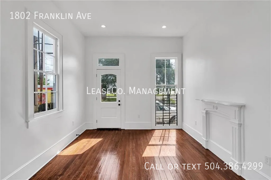 1802 Franklin Ave - Photo 2 of 6