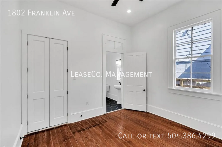 1802 Franklin Ave - Photo 4 of 6